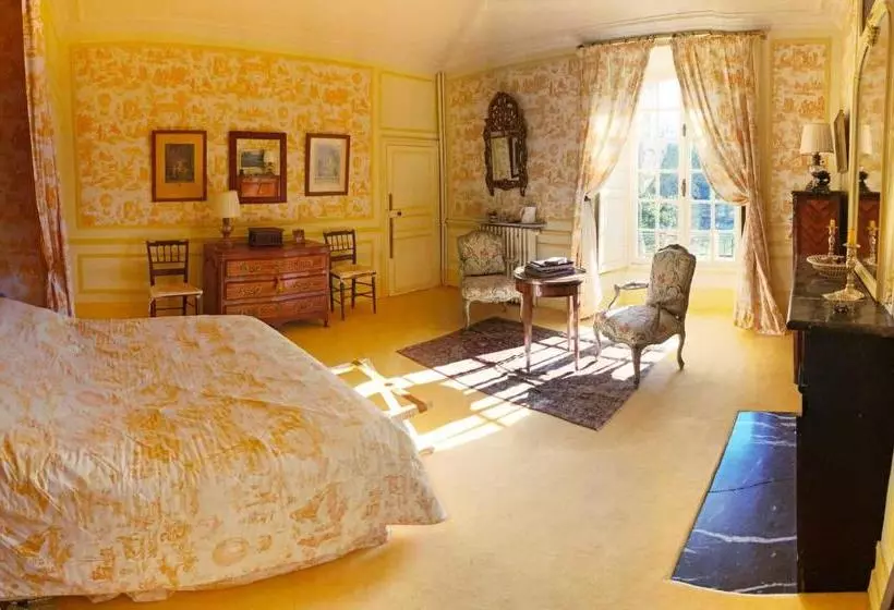 هتل Chateau De La Barre