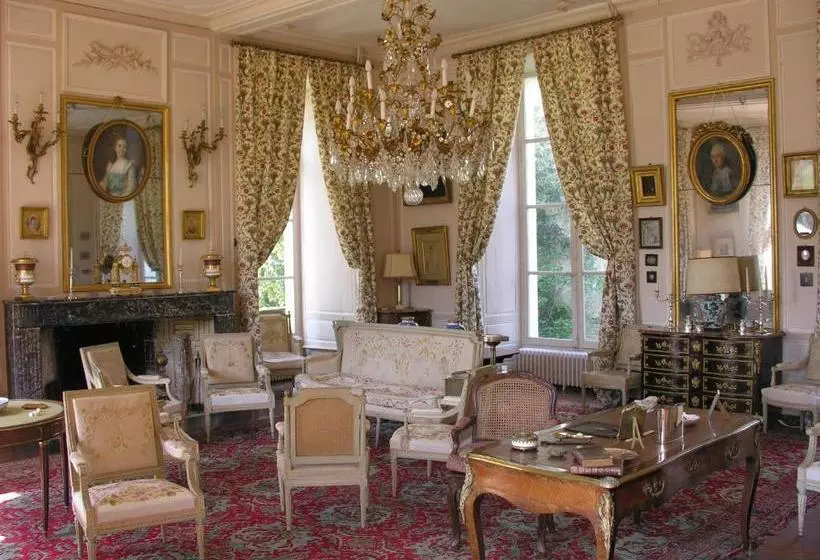 هتل Chateau De La Barre