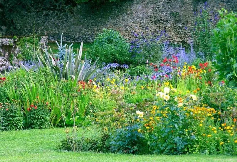 هتل Chateau De La Barre