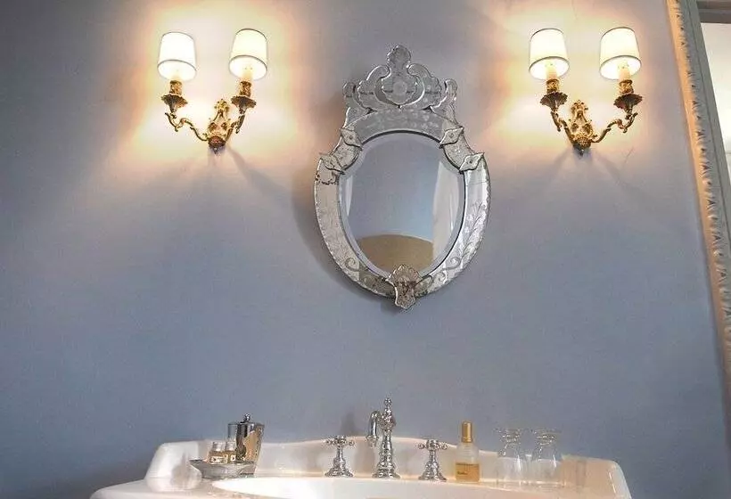 Hôtel Château Clément   Teritoria