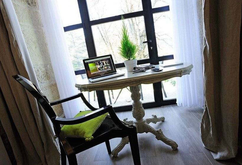 فندق Château Clément   Teritoria