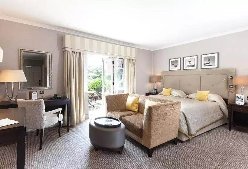 Отель Foxhills Club & Resort