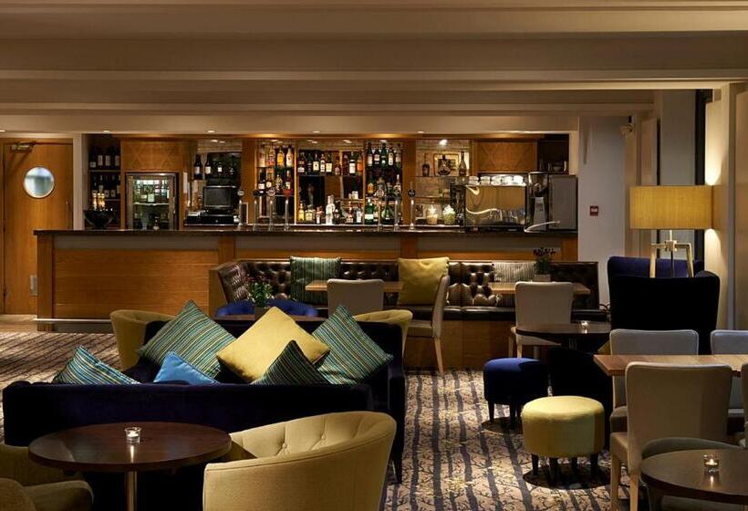 호텔 Foxhills Club & Resort