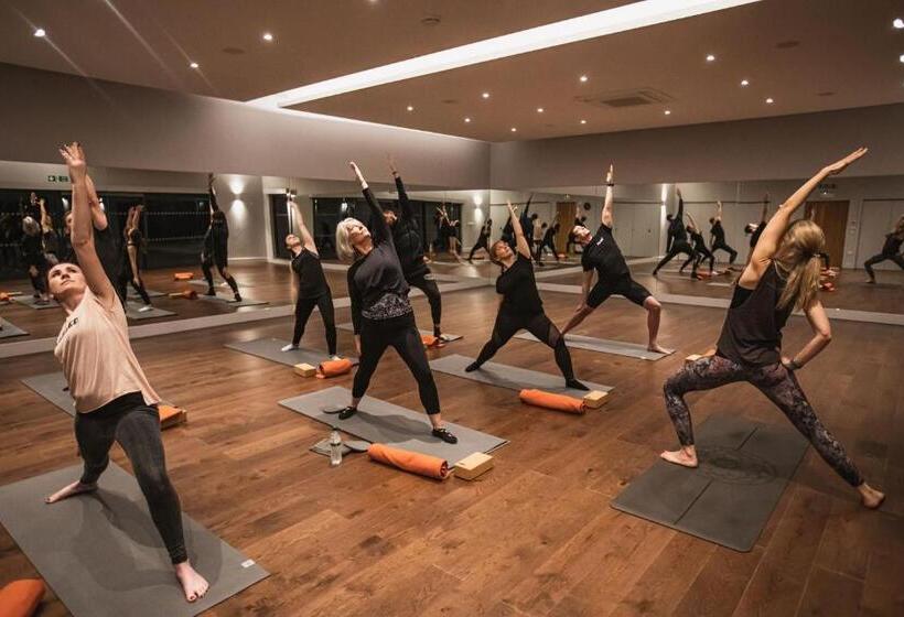 호텔 Foxhills Club & Resort