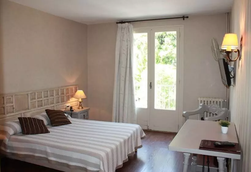 ホテル Grand Hôtel De La Reine Amélie