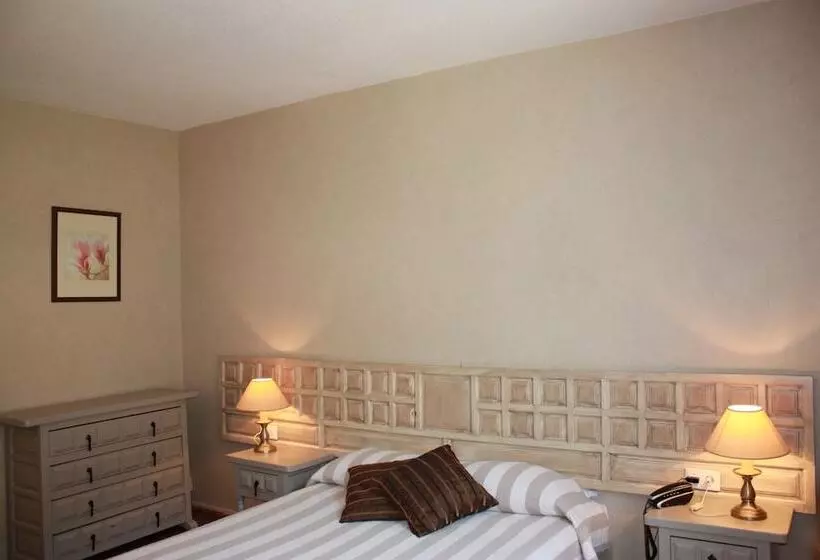 ホテル Grand Hôtel De La Reine Amélie