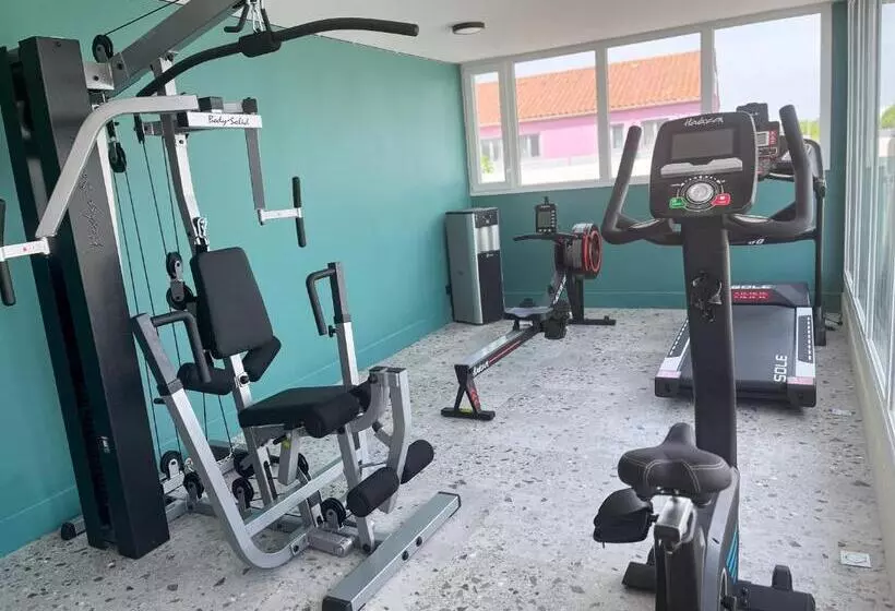 Hotel Greet Hôtel Montpellier Aéroport Parc Des Expos