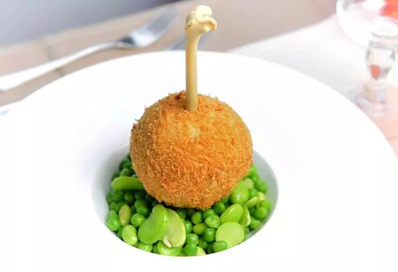 Отель Logis Hôtel Restaurant Des Corbières