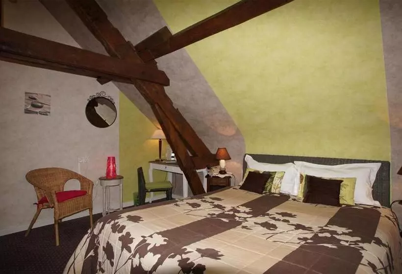 هتل Hôtel Restaurant La Sauldraie