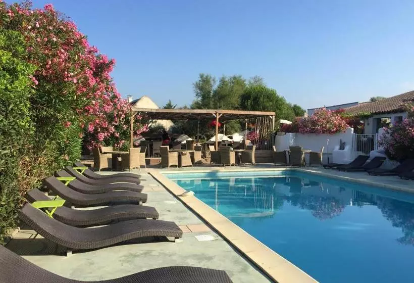 Hotell Mas Des Salicornes