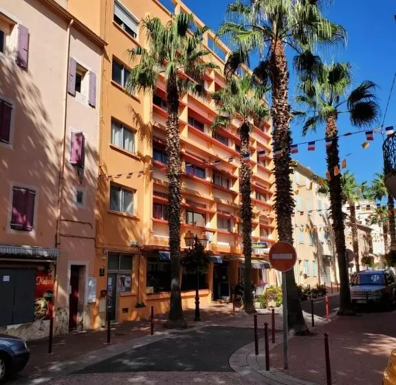 Отель Le Richelieu