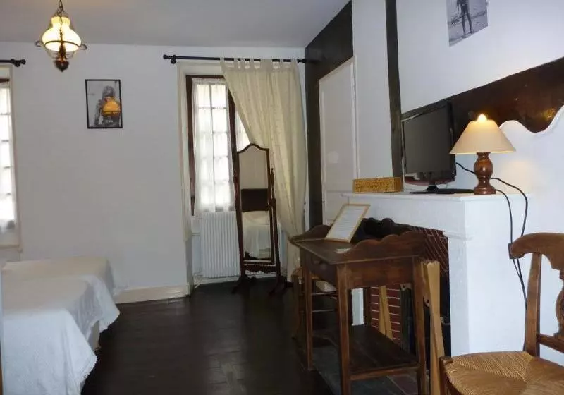 Hotelli Le Saint-robert