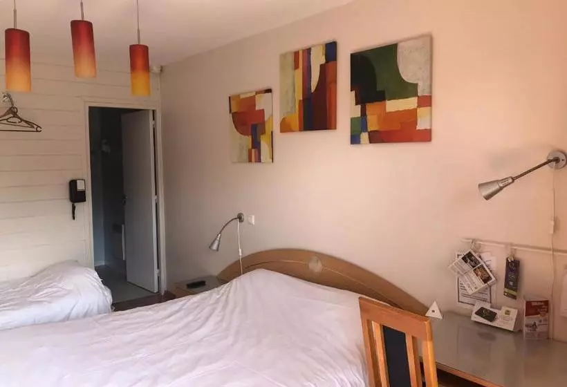 هتل Hôtel Des Nations