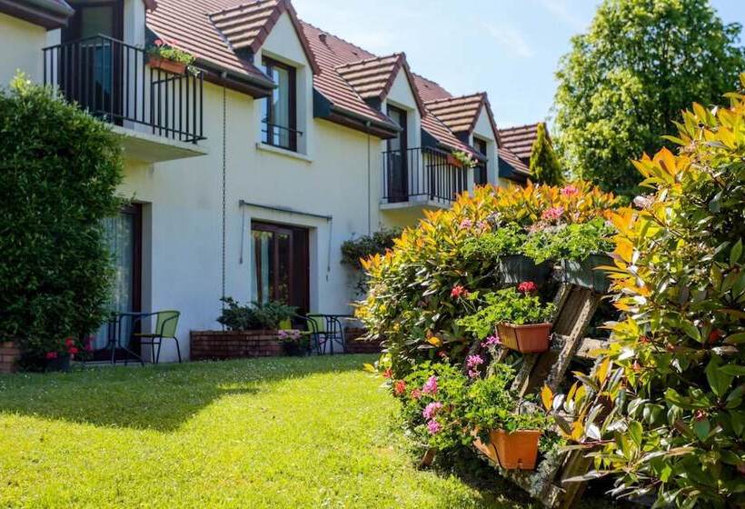 בית מלון כפרי Logis Le Relais De Pouilly