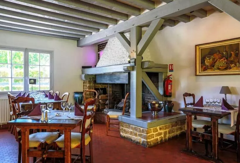 فندق Logis Le Relais De Pouilly