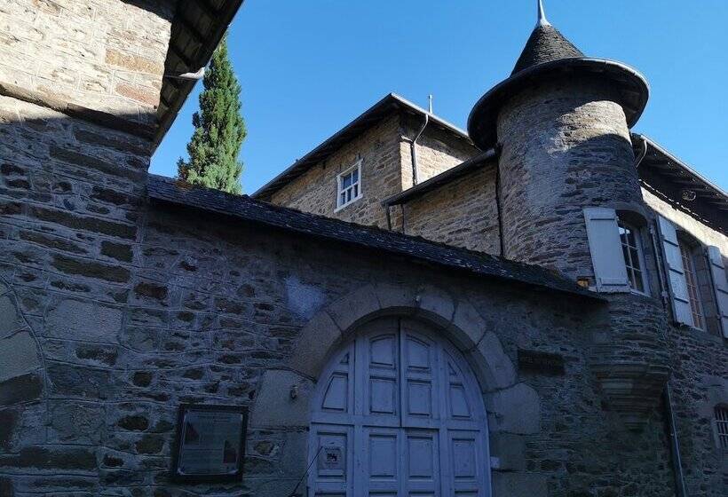 Отель Hôtel Ambroise