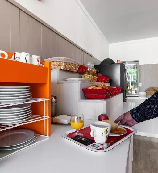 ホテル Premiere Classe Rennes Ouest Le Rheu