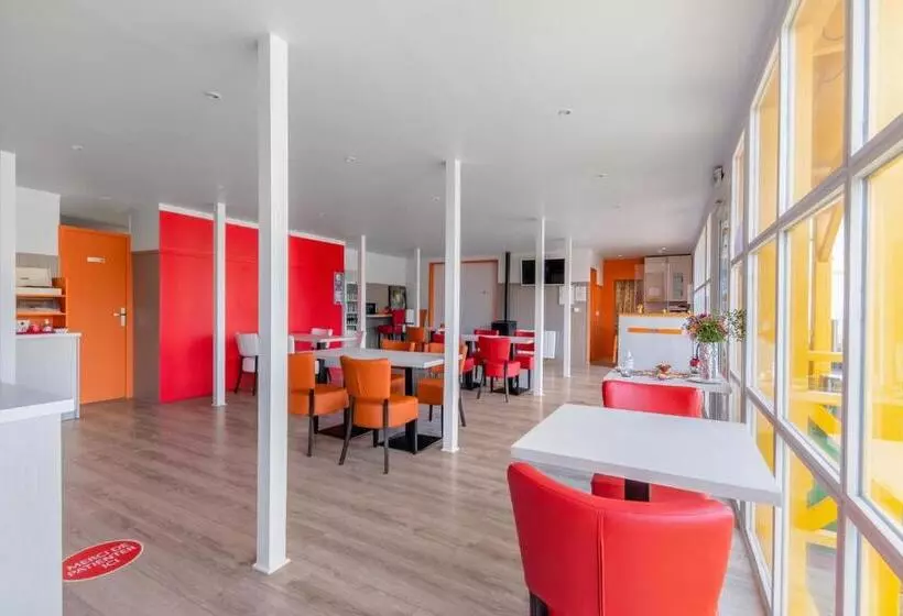 ホテル Premiere Classe Rennes Ouest Le Rheu