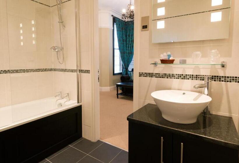 فندق The Grafton