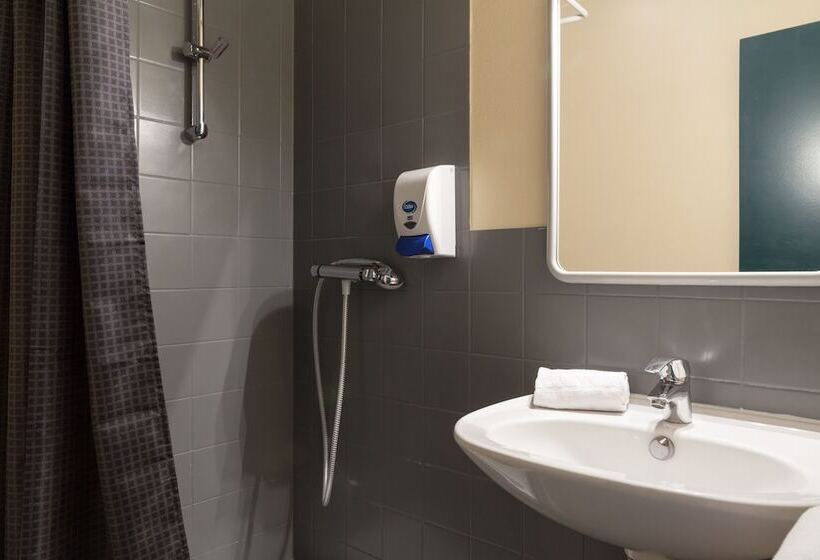 Отель Liberty Hôtel Rennes Ouest