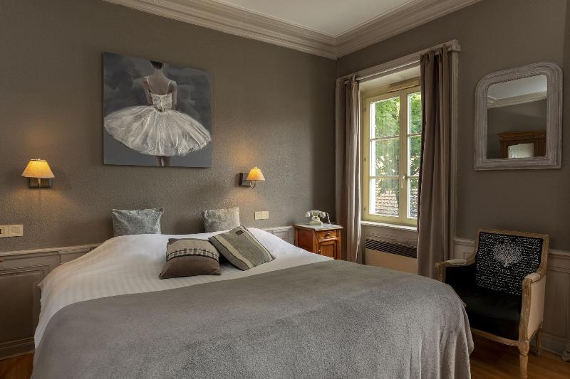 בית מלון כפרי The Originals Boutique, Hôtel De La Balance, Montbéliard