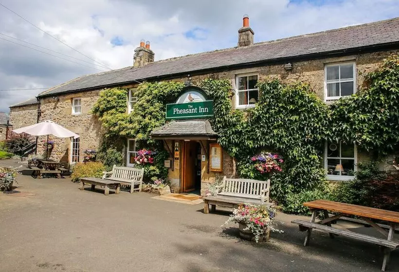 فندق The Pheasant Inn
