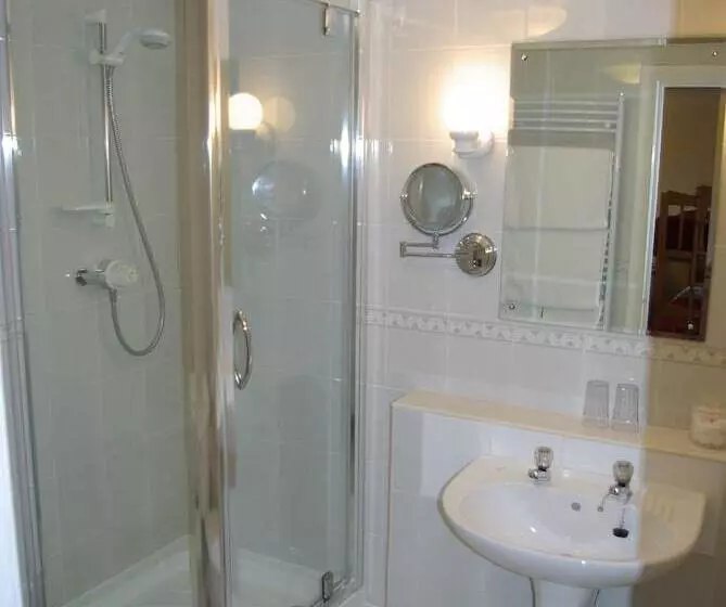 فندق The Pheasant Inn