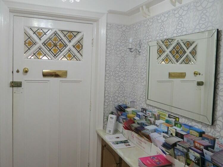 Отель The Royal Bridlington