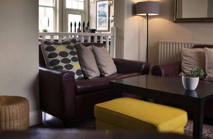 فندق The White Horse Inn