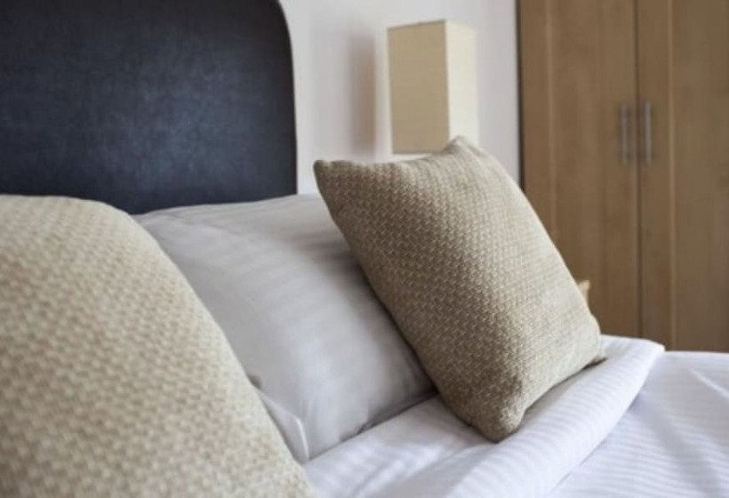 فندق The White Horse Inn