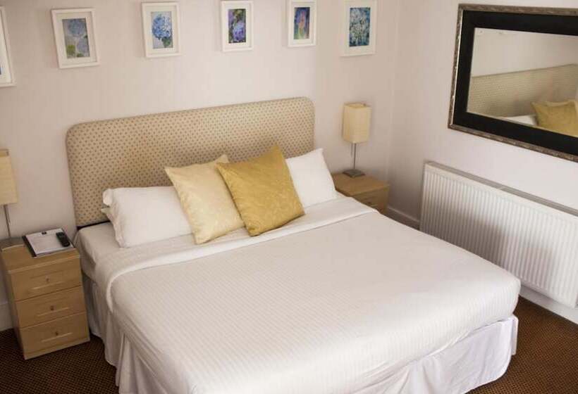 فندق The White Horse Inn