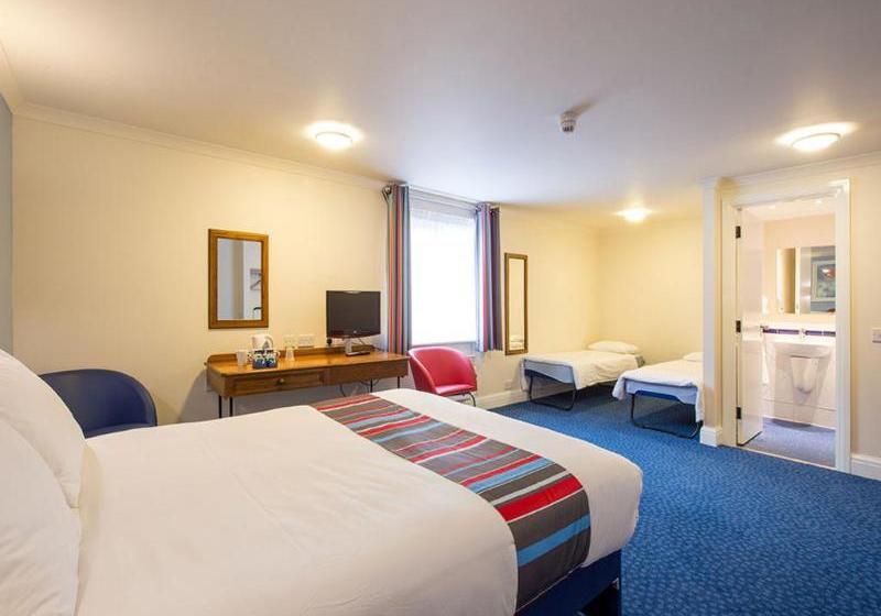 فندق Travelodge Chester-le-street