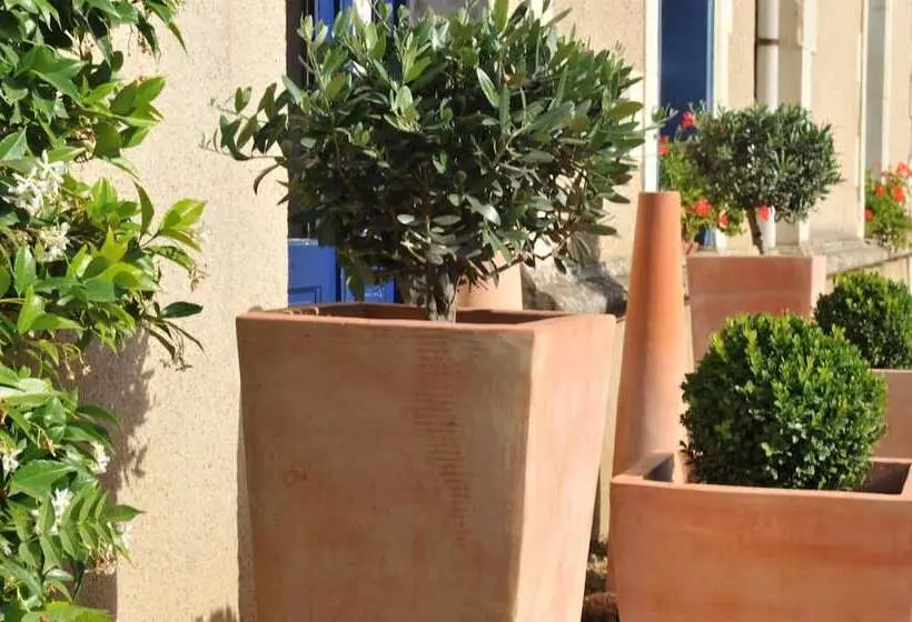 Logis Le Parc Hotel & Spa