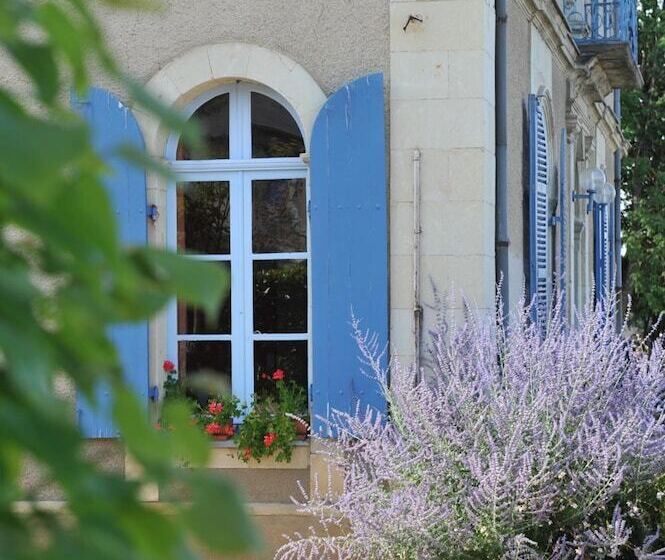 Logis Le Parc Hotel & Spa