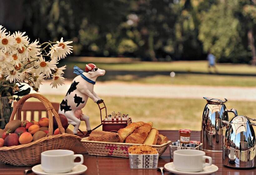 Logis Le Parc Hotel & Spa