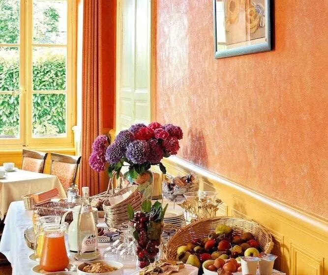 Logis Le Parc Hotel & Spa