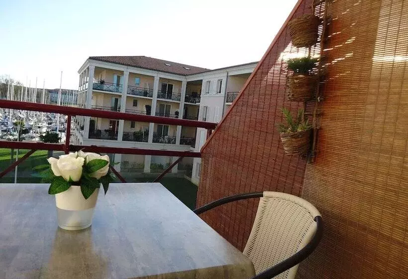 Residences De Bougainville