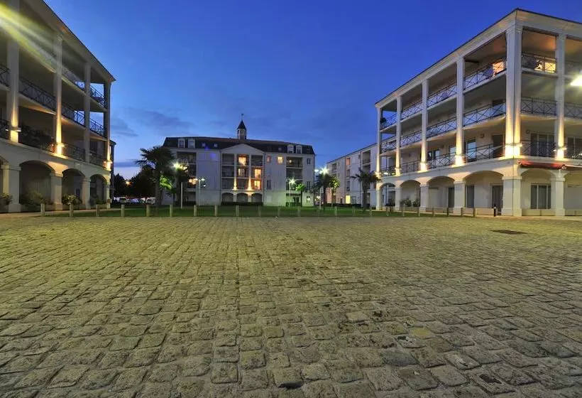 Residences De Bougainville