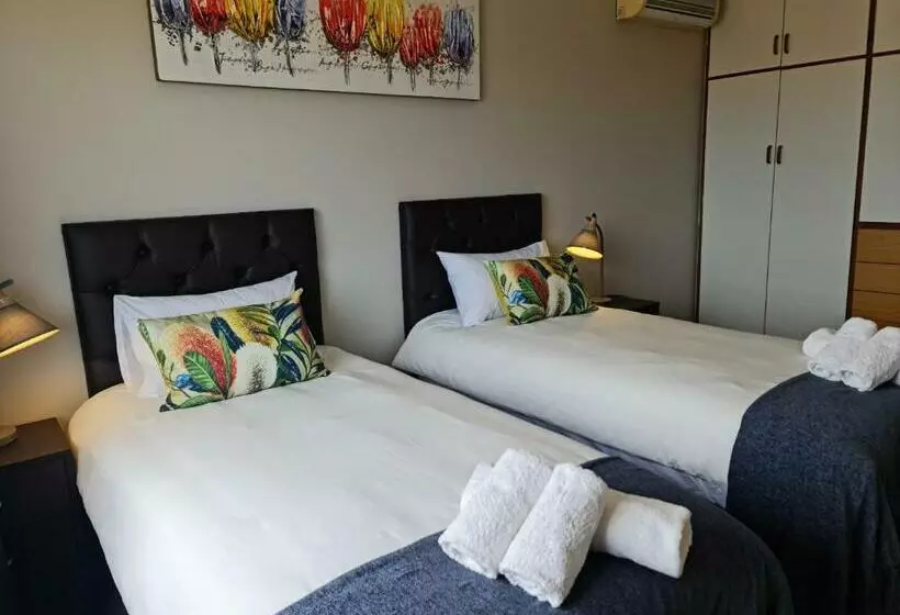 Africatamna Self Catering House