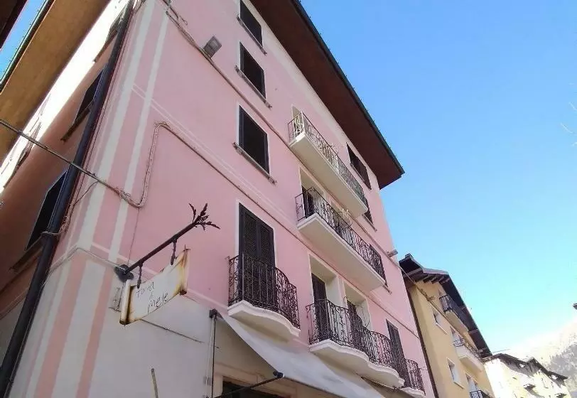 Graynite Old Village Apartment
