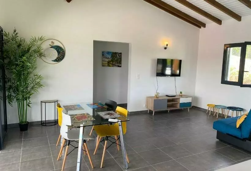 Magnifique Villa Avec Piscine Proche De La Plage