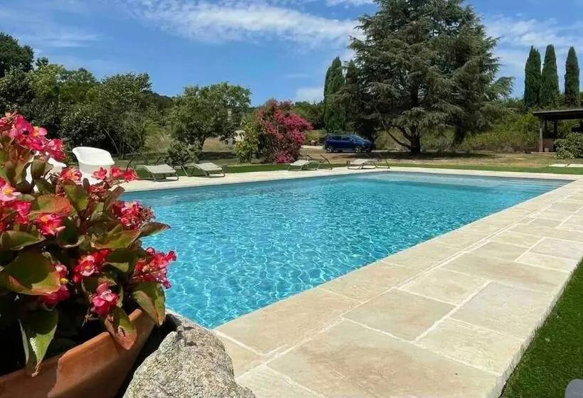 Roman Villa With Private Pool And Park