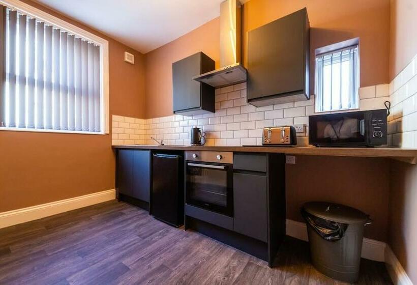 Veyron Apartments Part Of The V Group