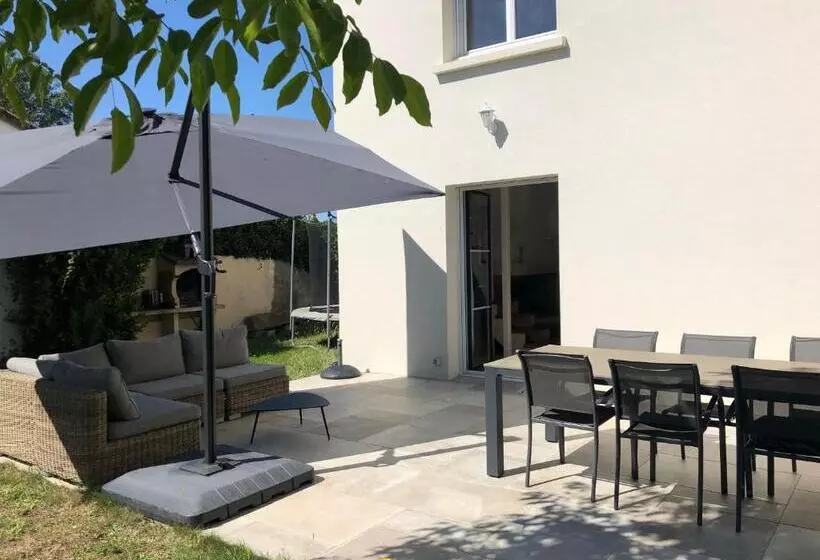 Villa Familiale