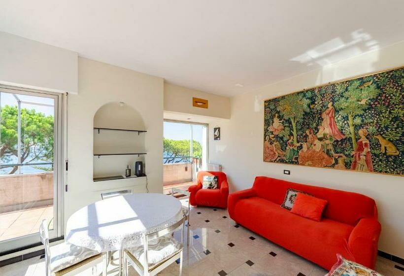 Altido Flat With Terrace & Sea View
