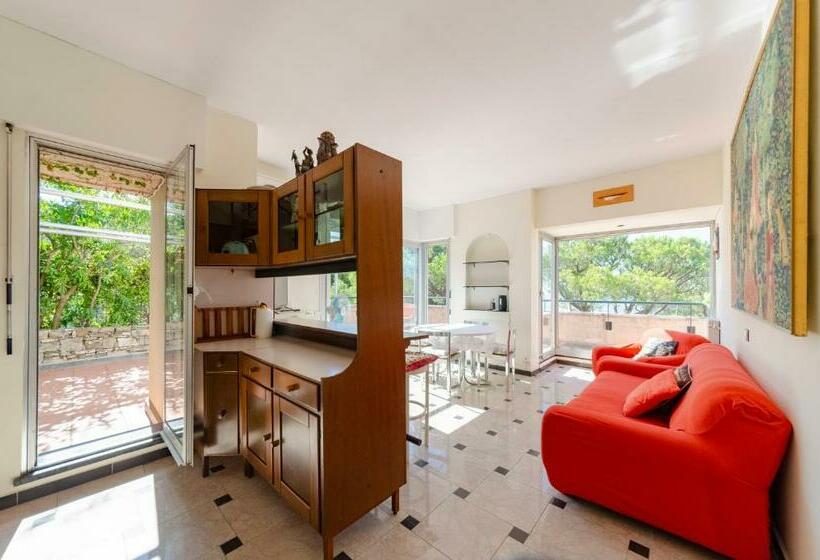 Altido Flat With Terrace & Sea View