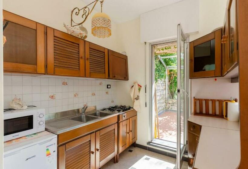 Altido Flat With Terrace & Sea View