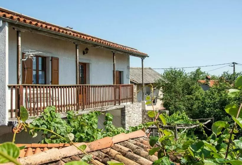 Apartma Na Skdnu