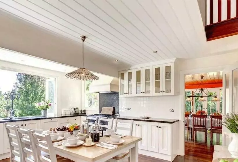 Ellengowan In Leura On 2 Acres