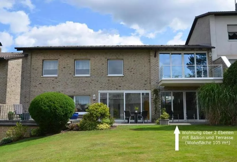 Großzügige Wohnung über 2 Ebene In Landschaftlich Schöner Lage Mit Gartenblick